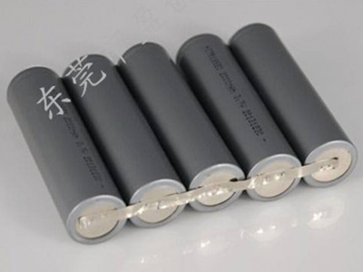 圆柱电池激光焊接